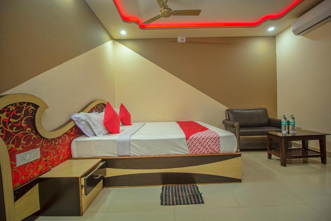 Oyo 29778 Panchadeep Bhawan Hotel Falakata Ngoại thất bức ảnh