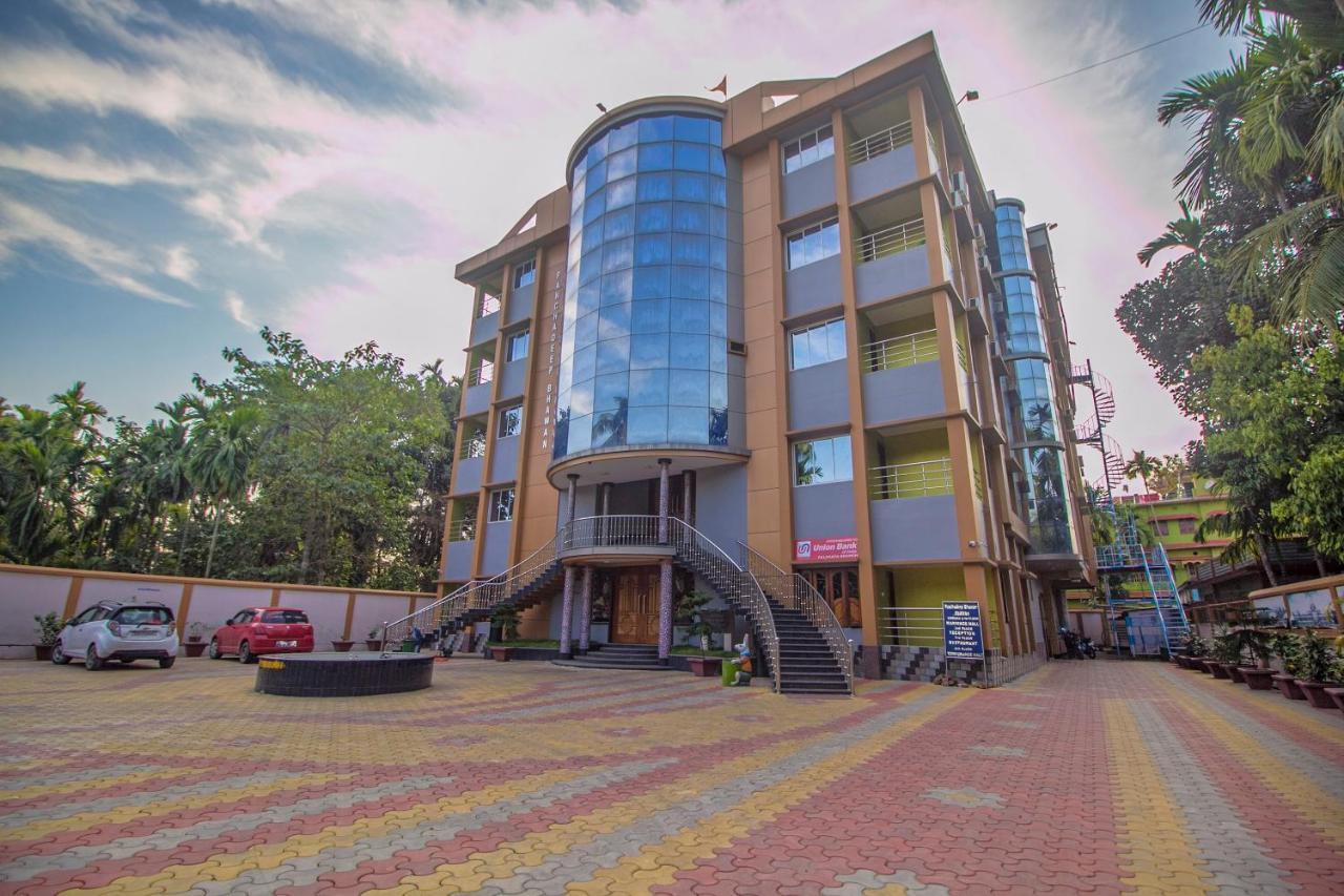 Oyo 29778 Panchadeep Bhawan Hotel Falakata Ngoại thất bức ảnh